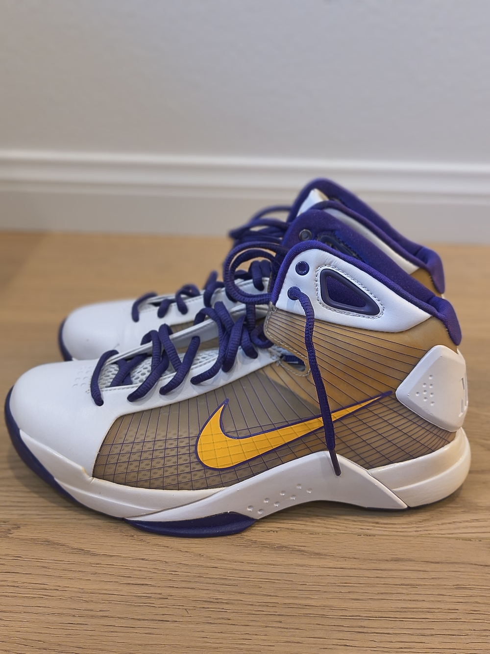 Kobe Hyperdunk - Home